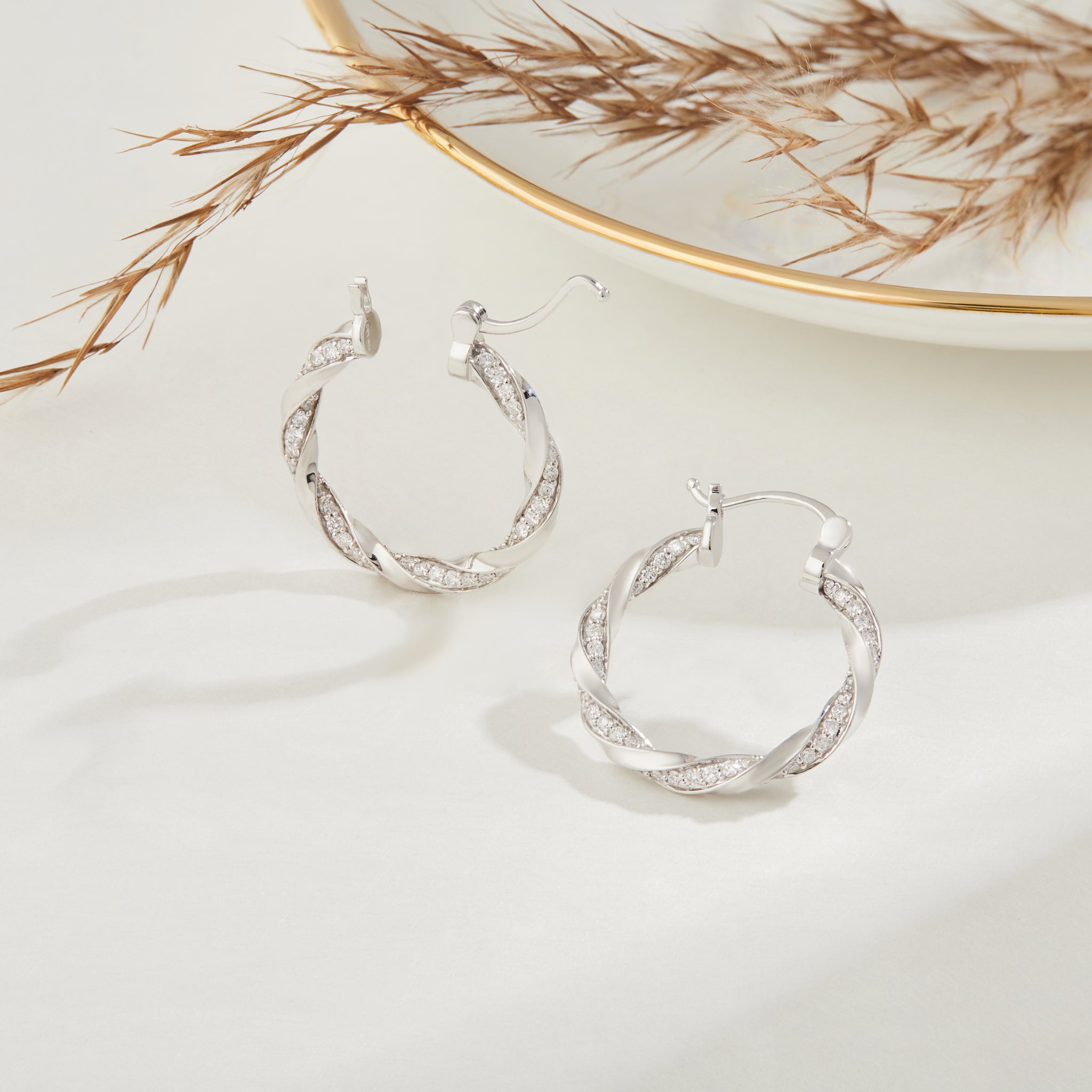 1.50 Ct Lab Grown Diamond Twisted Hoop Earrings