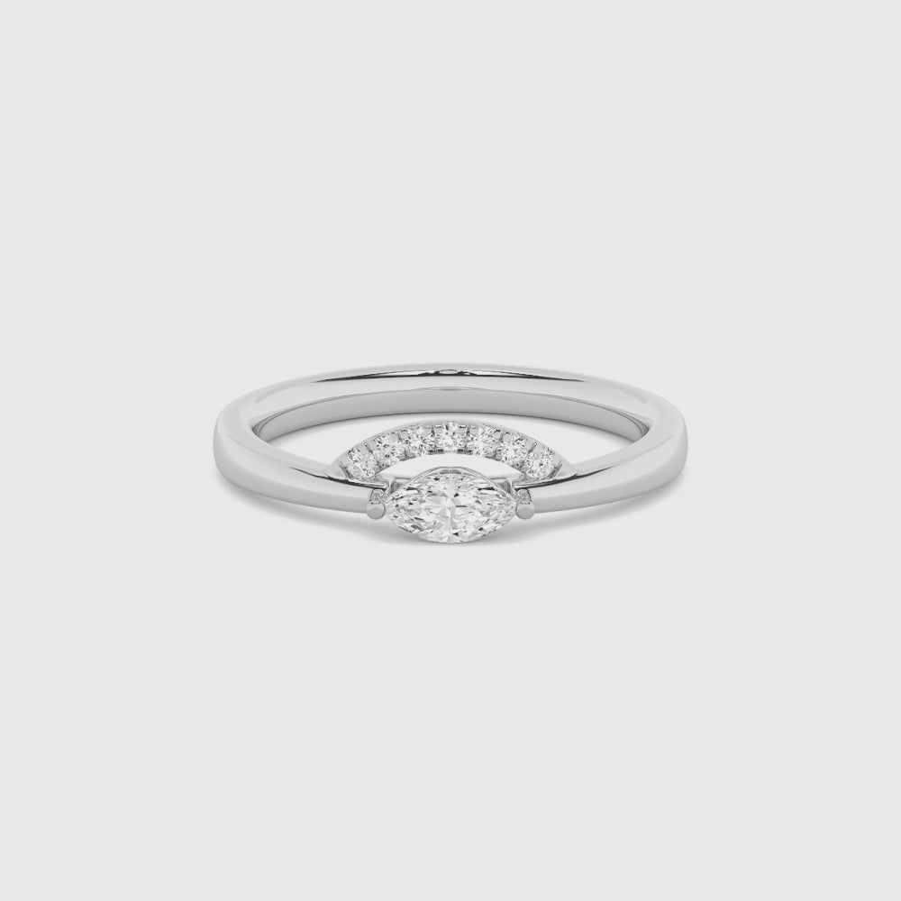 #color_white gold