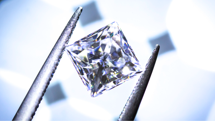Lab-Grown Diamonds vs. Mined Diamonds