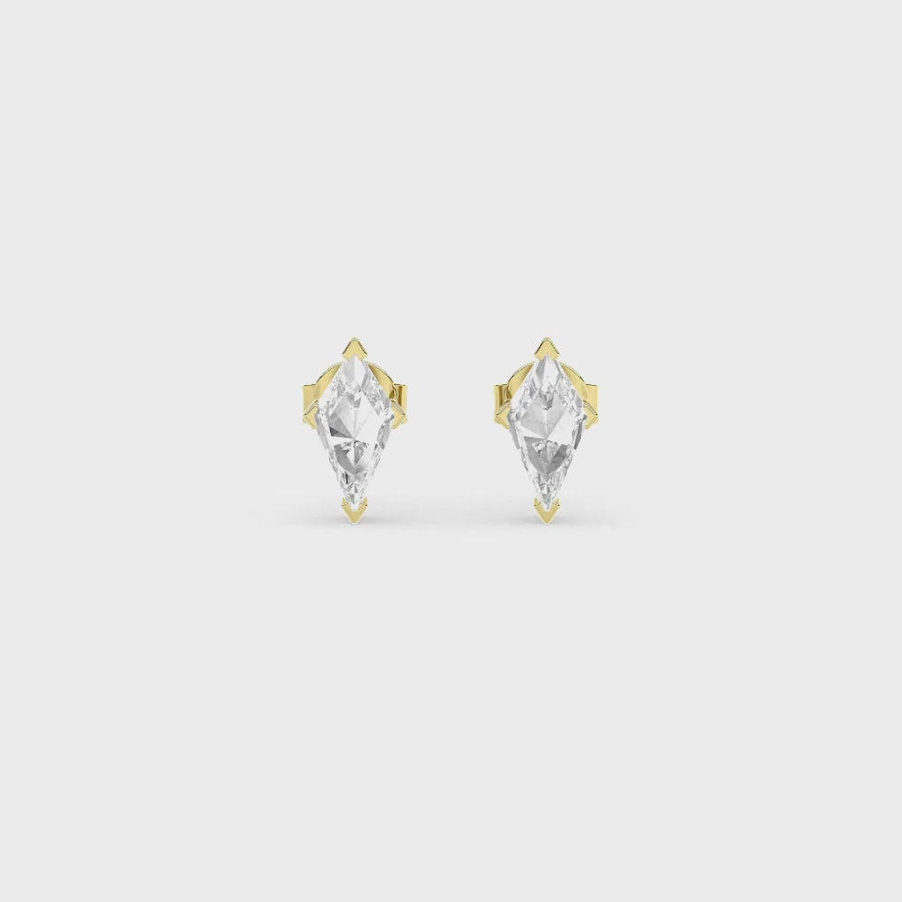 #color_yellow gold